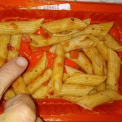 ΑΠΙΣΤΕΥΤΟ! Βρέθηκαν σκουλήκια στο σχολικό γεύμα 6χρονου μαθητή