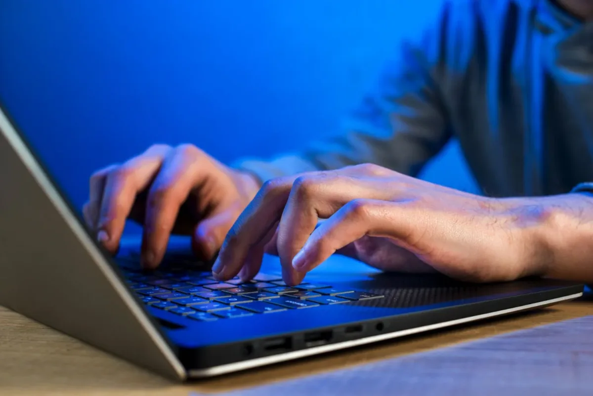 ΕΚΠΑ:  Εισαγγελική έρευνα για την «πτώση» του server