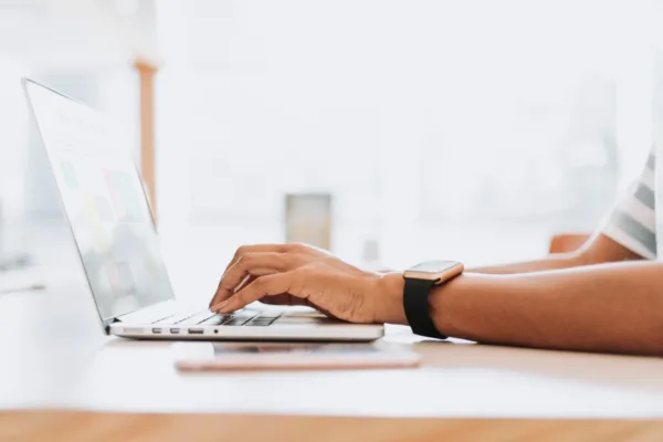 Τέλος το ΑΜΚΑ και το ΑΦΜ – Τι είναι και πότε ξεκινά o προσωπικός αριθμός