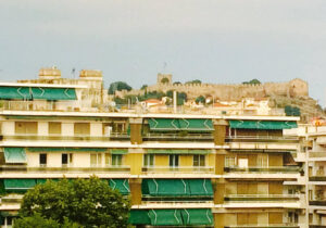 Στεγαστικό, ενίσχυση της μεσαίας τάξης και φοροαπαλλαγές στο προσκήνιο το 2025