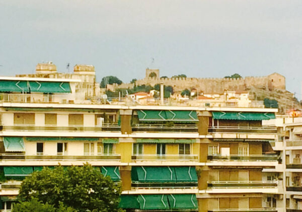 Στεγαστικό, ενίσχυση της μεσαίας τάξης και φοροαπαλλαγές στο προσκήνιο το 2025