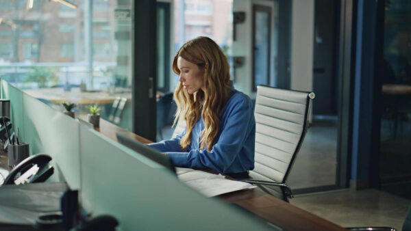 Πόσο αυξάνονται οι μισθοί το 2025 – Που θα πάει ο μέσος μεικτός μισθός