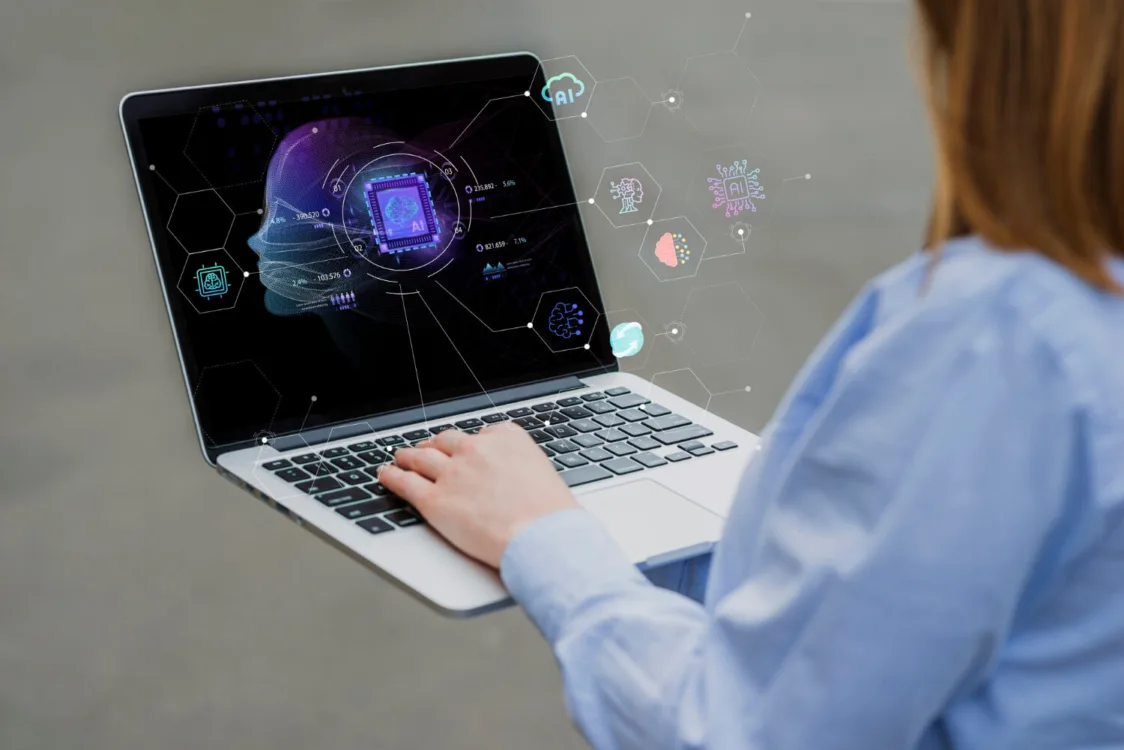 DeepSeek: Σε ποιούς τομείς ξεπερνά το ChatGPT σε απόδοση