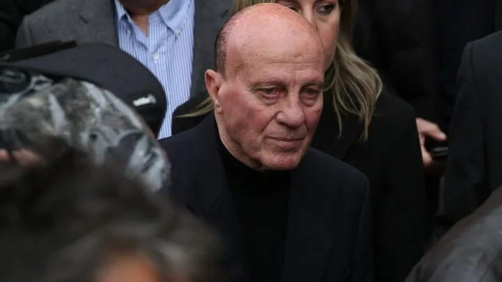 Πέθανε ο  Μίμης Δομάζος