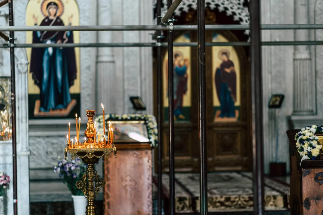 Θεοφάνια: Τι ισχύει για όσους εργαστούν - Πώς θα λειτουργήσουν τράπεζες, σούπερ μάρκετ και καταστήματα