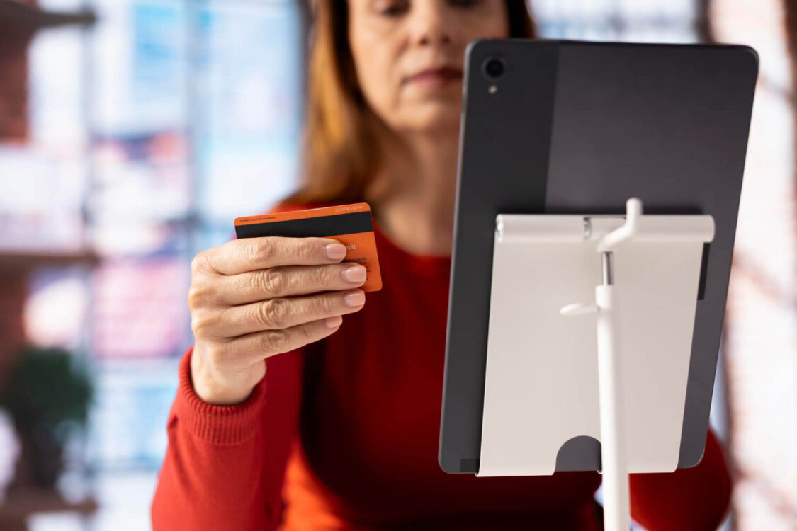 Έρχεται κλήρωση 1.000 ευρώ μόνο και μόνο επειδή πληρώνεις με IRIS