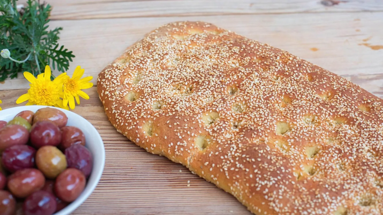 Σαρακοστή 2025: Που κυμαίνεται η τιμή της λαγάνας φέτος