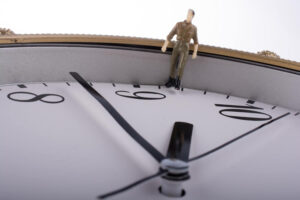 Πότε αλλάζει η ώρα 2026: Πότε γυρίζουμε τα ρολόγια μας μία ώρα μπροστά