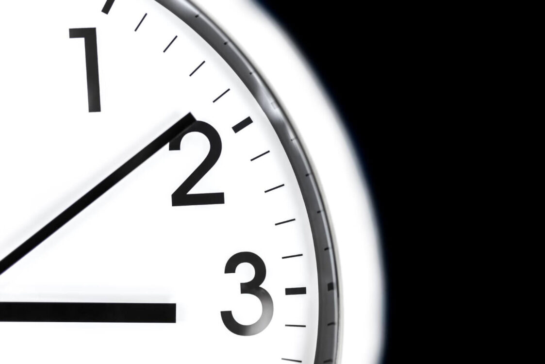 Αλλαγή ώρας 2026: Δείτε πότε θα γυρίσουμε τα ρολόγια μας μία ώρα μπροστά
