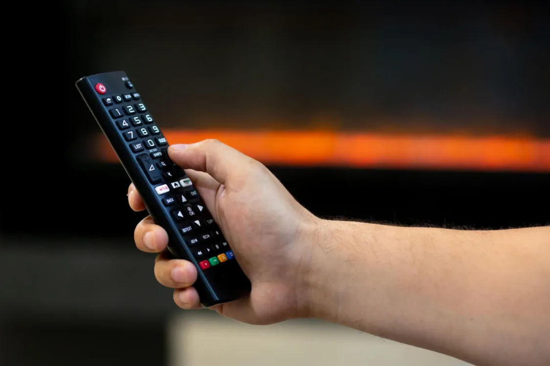 Έρχονται πρόστιμα στους χρήστες πειρατικού υλικού - Τα ποσά