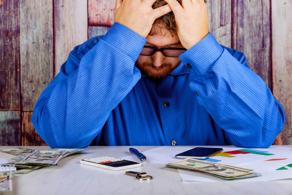 Επίδομα ανεργίας: Οι ριζικές αλλαγές – Εκτός αναπληρωτές και καθηγητές σε φροντιστήρια