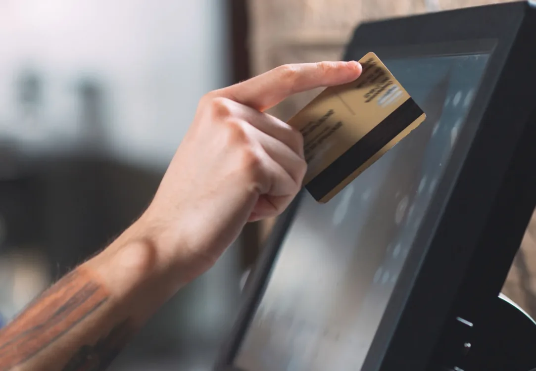 POS, IRIS myDATA και ψηφιακός έλεγχος: Το νέο τοπίο κατά της φοροδιαφυγής