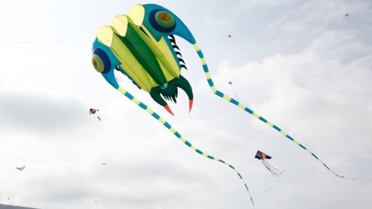 Καθαρά Δευτέρα: Πώς υπολογίζεται η αμοιβή των εργαζομένων