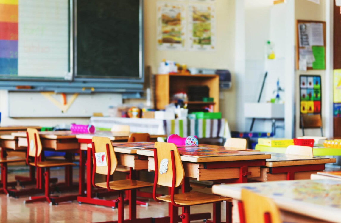 Αναπληρωτές σε απόγνωση: Αποκλείονται χιλιάδες από το επίδομα ανεργίας