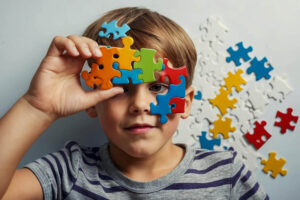 Τι είναι το φάσμα του αυτισμού – Ποιά είναι τα πρώτα σημάδια