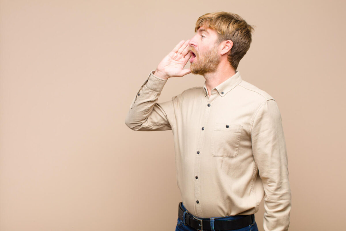 Πώς να προσέχετε τη φωνή σας