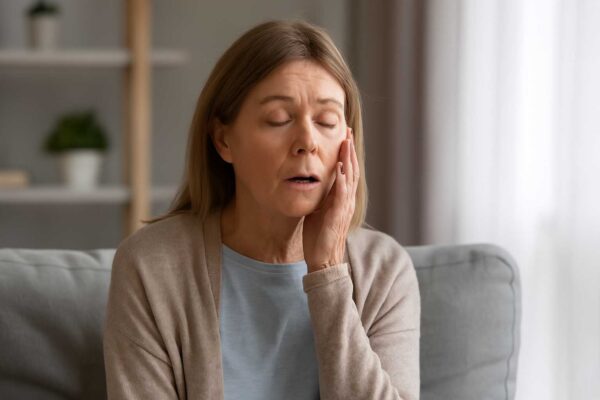 Έχετε υπνηλία κατά τη διάρκεια της ημέρας; Τι μπορεί να σημαίνει