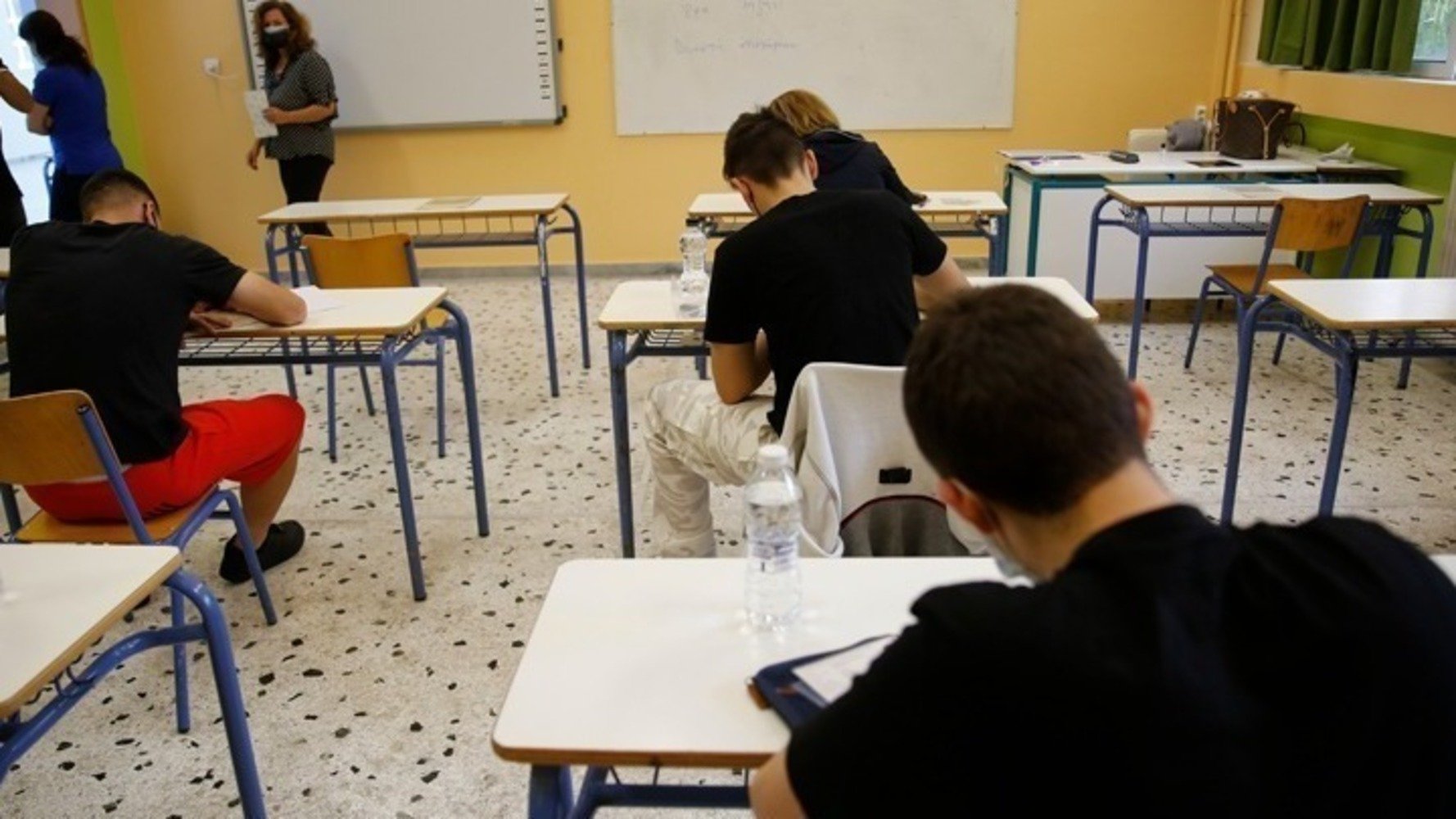 Πανελλήνιες 2025 - Έκθεση: Τα μυστικά της επιτυχίας - Αυτά είναι τα πιθανά προς εξέταση θέματα