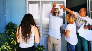 Πανελλήνιες 2025: Αυτοί είναι οι πρώτοι των πρώτων