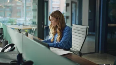 Αλλάζει το πειθαρχικό για δημοσίους υπαλλήλους: Καταγγελίες για φίμωση και διώξεις 