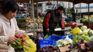 Πότε ξεκινά η απογευματινή λειτουργία όλων των λαϊκών αγορών