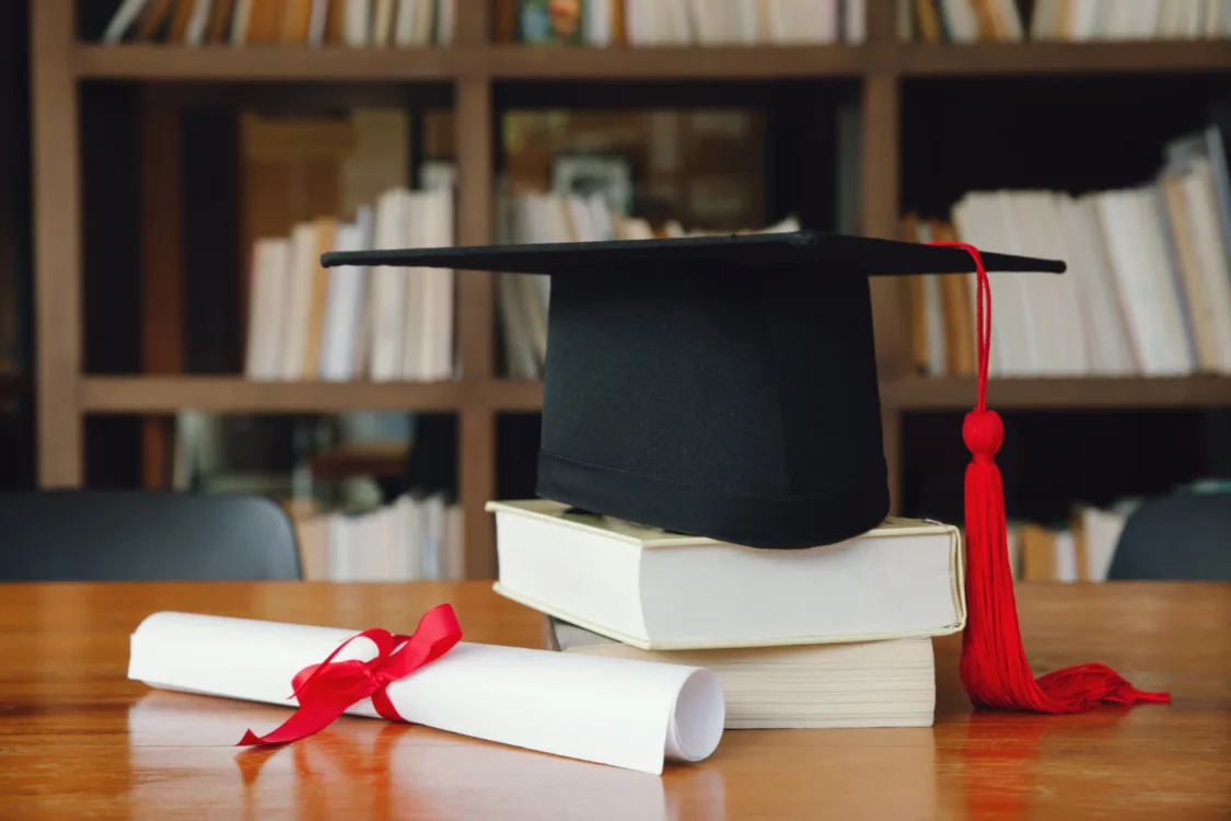 Σοβαρή καταγγελία για αντιφάσεις στις άδειες ιδιωτικών πανεπιστημίων