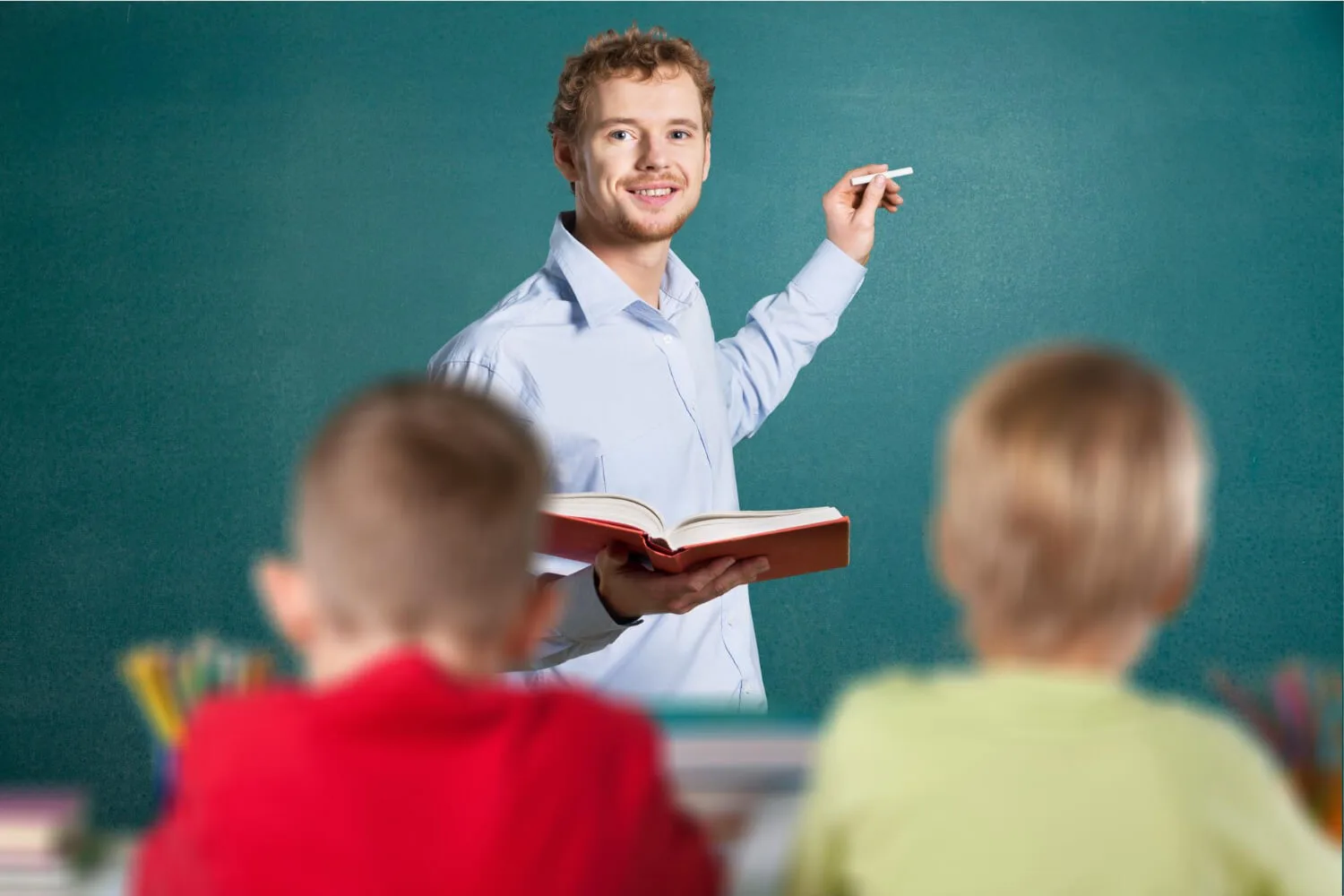 Προσλήψεις αναπληρωτών: Χιλιάδες κενά παραμένουν, τα σχολεία δεν αντέχουν άλλο - Αίτημα για άνεση διενέργεια Γ' φάσης