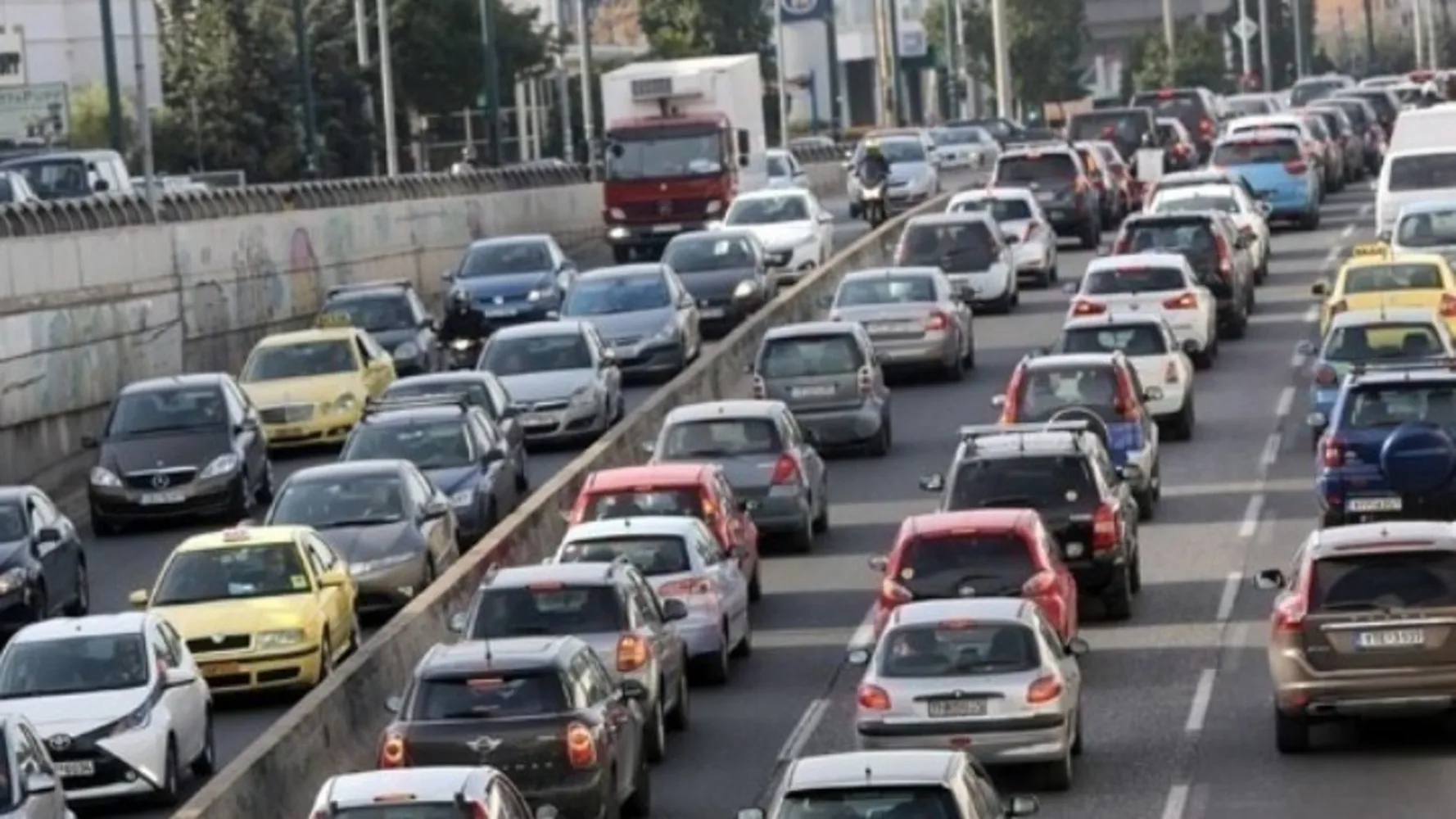 Πρεμιέρα για τις «έξυπνες κάμερες»: Ενημέρωση των οδηγών με SMS - Όλα όσα πρέπει να γνωρίζετε