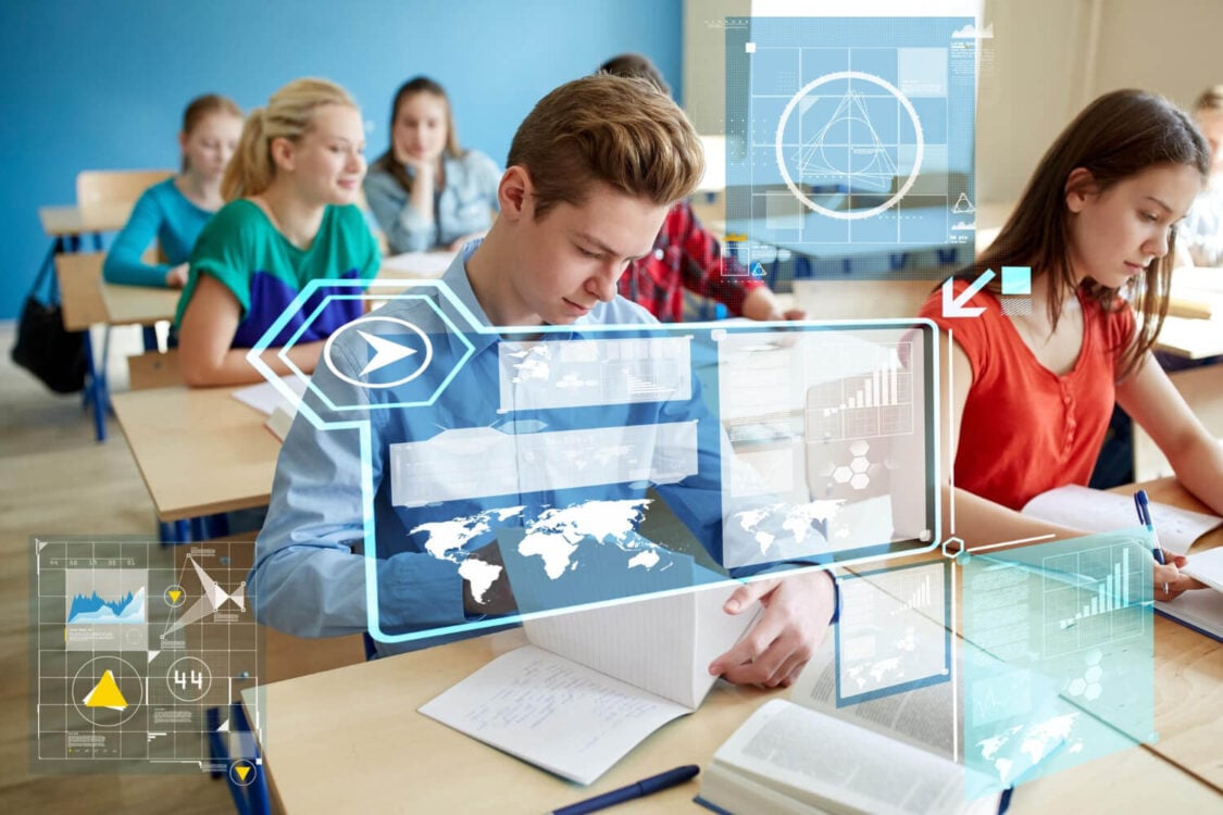 Ζαχαράκη: Έρχεται τεχνητή νοημοσύνη στα σχολεία σε συνεργασία με το Ίδρυμα Ωνάση – Αυστηρή αδειοδότηση για τα μη κρατικά πανεπιστήμια