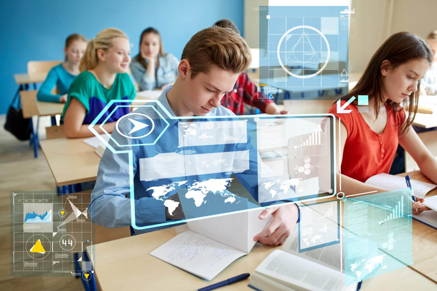 Ζαχαράκη: Έρχεται τεχνητή νοημοσύνη στα σχολεία σε συνεργασία με το Ίδρυμα Ωνάση – Αυστηρή αδειοδότηση για τα μη κρατικά πανεπιστήμια