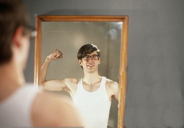 Σκηνές αξιολόγησης εκπαιδευτικού από τον εαυτό του σε ένα αληθινό μάθημα