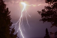 «Κορώνα γράμματα» ο καιρός: Με βροχές η Μεγάλη Εβδομάδα – Τι ισχύει για την Κυριακή