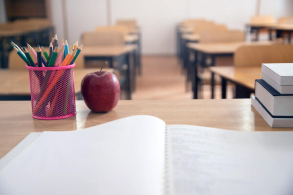 Προσλήψεις αναπληρωτών 2025: Κραυγή αγωνίας για τα κενά στη διδασκαλία των Θρησκευτικών