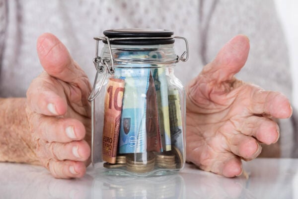 Σχολεία: «Αδειάζουν» τα σχολεία από δασκάλους με τη λήξη της σχολικής χρονιάς – Μαζικές συνταξιοδοτήσεις