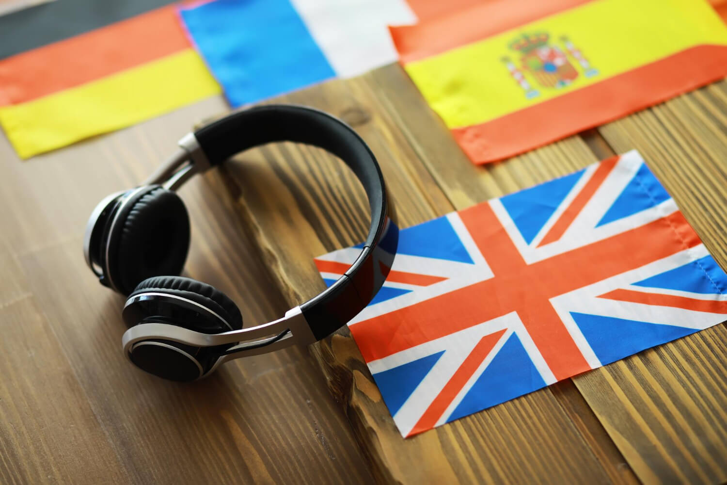 Νέα Μελέτη: Πώς συνδέεται ο αριθμός γλωσσών που μιλάμε με τον ρυθμό γήρανσης