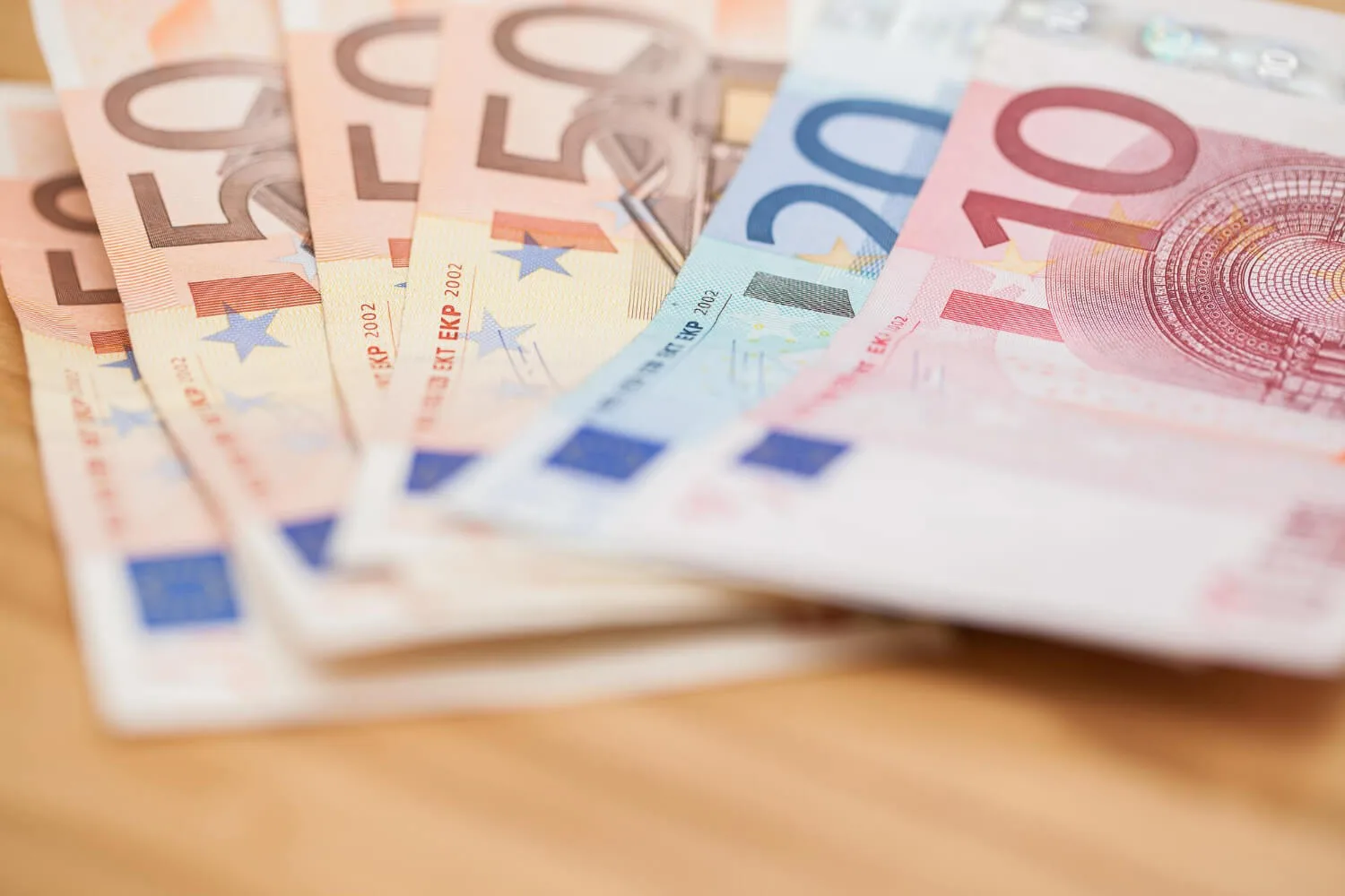 Ποιοί θα λάβουν επιδότηση 10.000 ευρώ