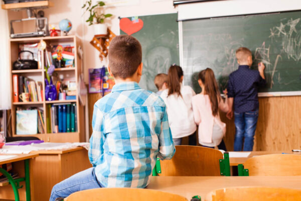 ΝΕΕΣ προσλήψεις αναπληρωτών: Τα ονόματα που ανακοίνωσε το Υπουργείο Παιδείας