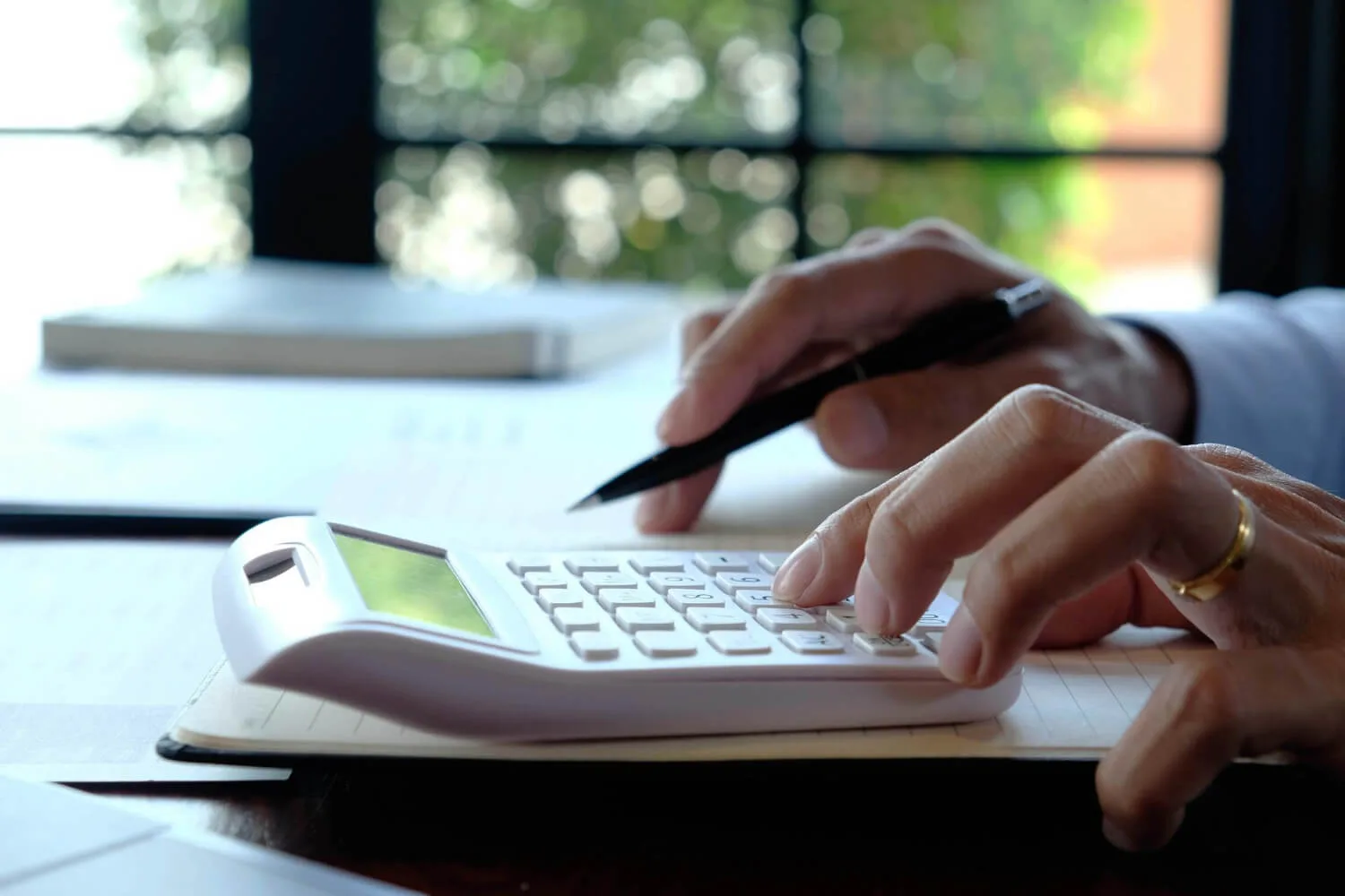 Ξεκινά η υποχρεωτική ηλεκτρονική τιμολόγηση - Τι πρέπει να κάνουν οι επιχειρήσεις