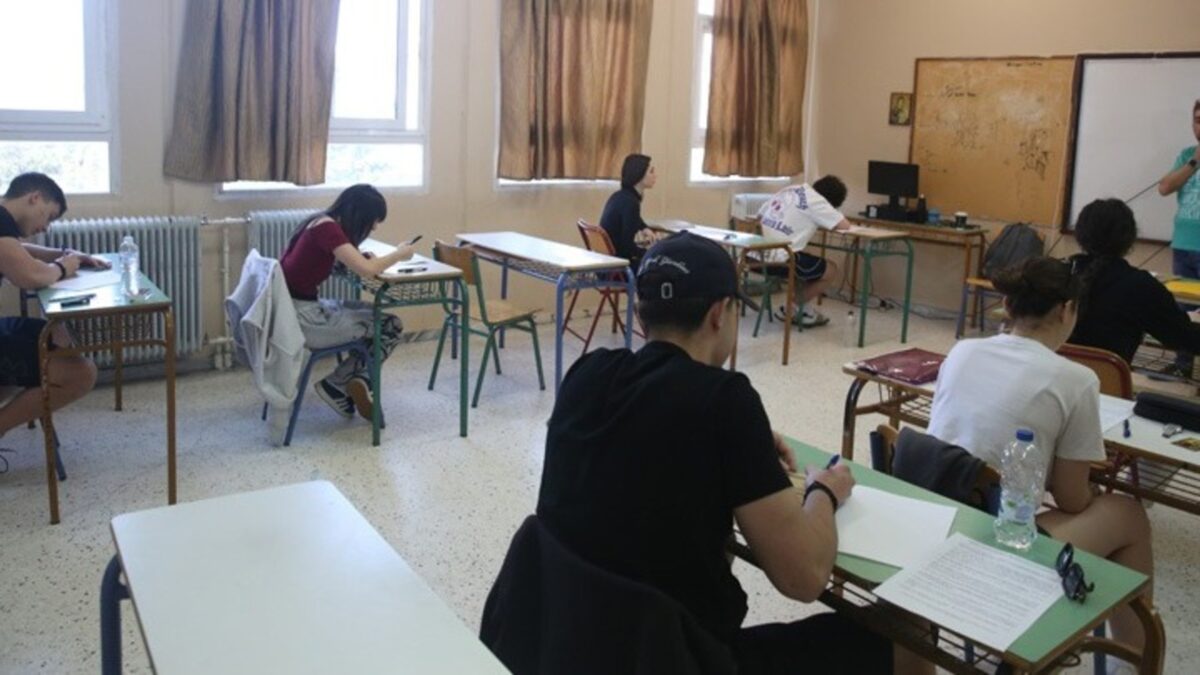 Εθνικό Απολυτήριο: Έρχονται νέες ανακοινώσεις – Το σχέδιο και το χρονοδιάγραμμα