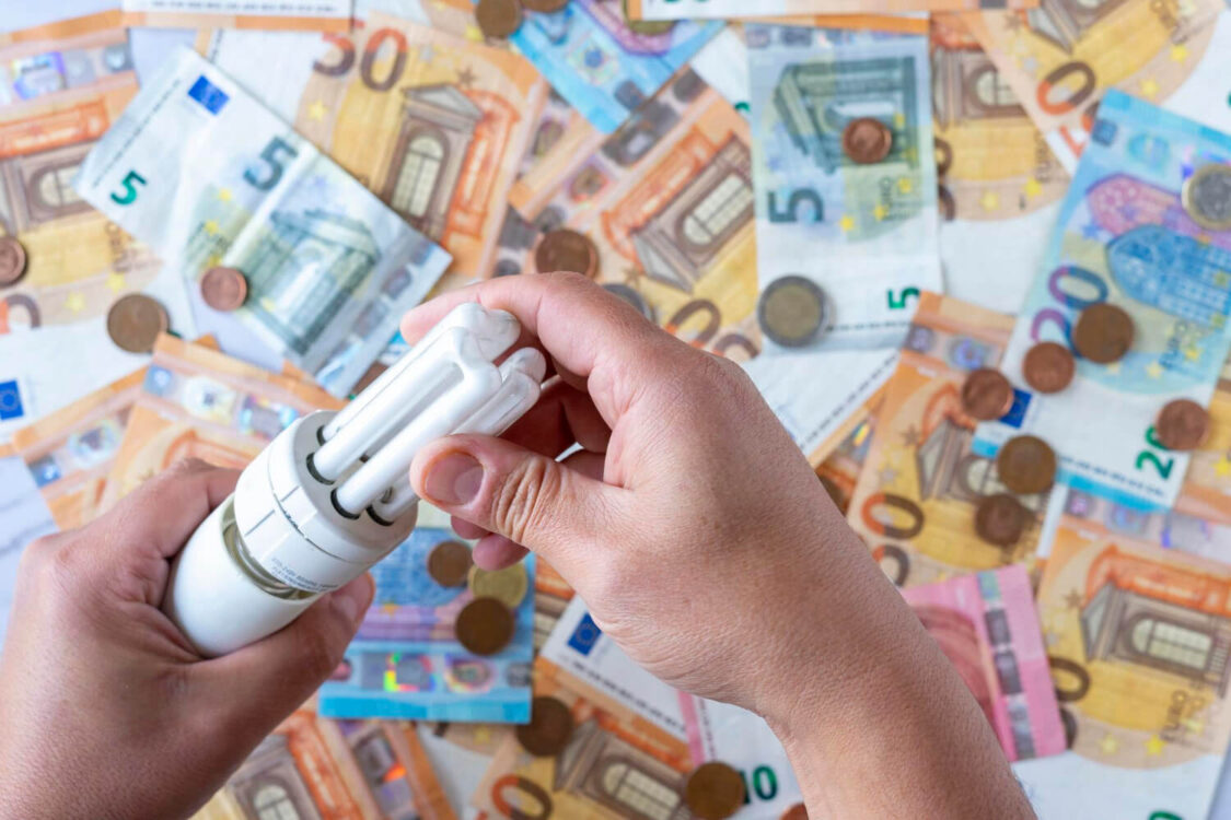 ΔΕΔΔΗΕ: Τι συμβαίνει με τα πρόστιμα για ρευματοκλοπή - Τι πρέπει να κάνουν όσοι κατηγορούνται άδικα