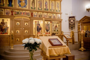 Μεγάλη Δευτέρα: Τι γιορτάζουμε σήμερα – Η παραβολή των δέκα παρθένων