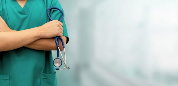 ΕΟΠΥΥ: «Κουρέματα» έως και 48% – Πότε και πού