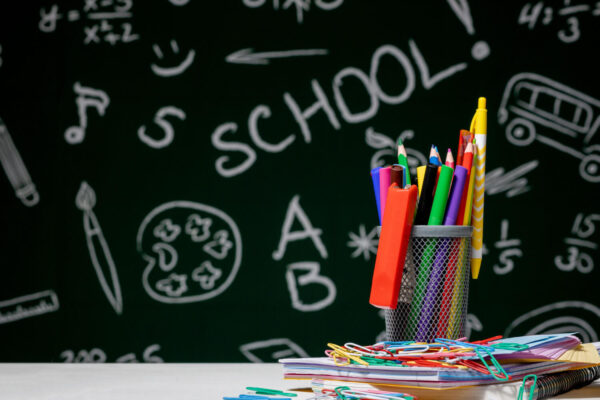 Σχολεία: Σε εξέλιξη οι εγγραφές μαθητών – Τι ισχύει με τα ολοήμερα