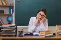 Πόσες θυσίες ακόμα; ( Η περίεργη η βουβαμάρα της εκπαιδευτικής κοινότητας )