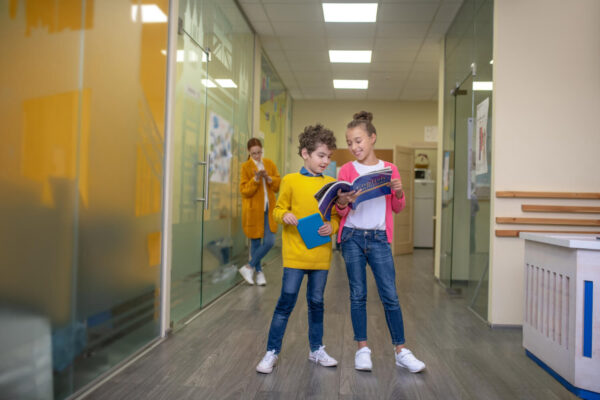 Εγγραφές σε Νηπιαγωγεία και Δημοτικά σχολεία: Η ανακοίνωση του Υπουργείου Παιδείας για την αλλαγή